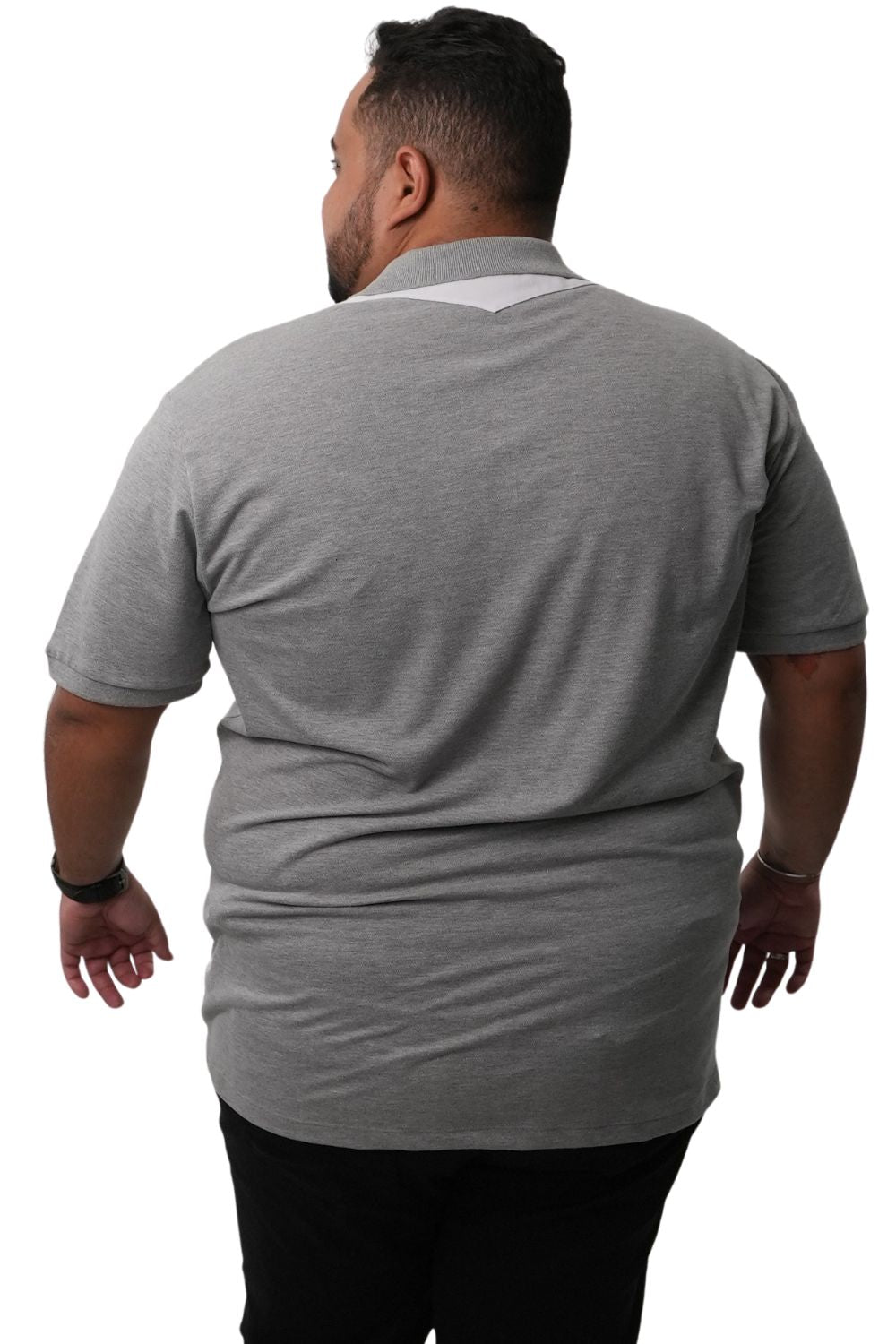 Camisa Polo Detalhe Gola Plus Size