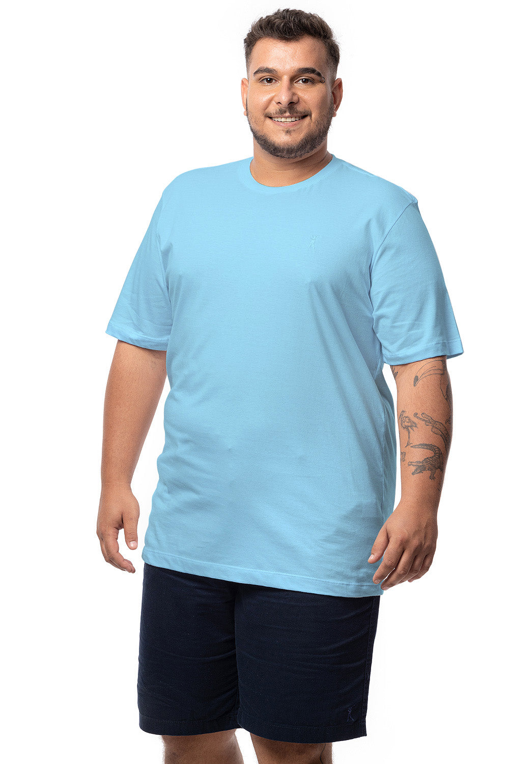 Camiseta Tradicional Bordada Plus Size