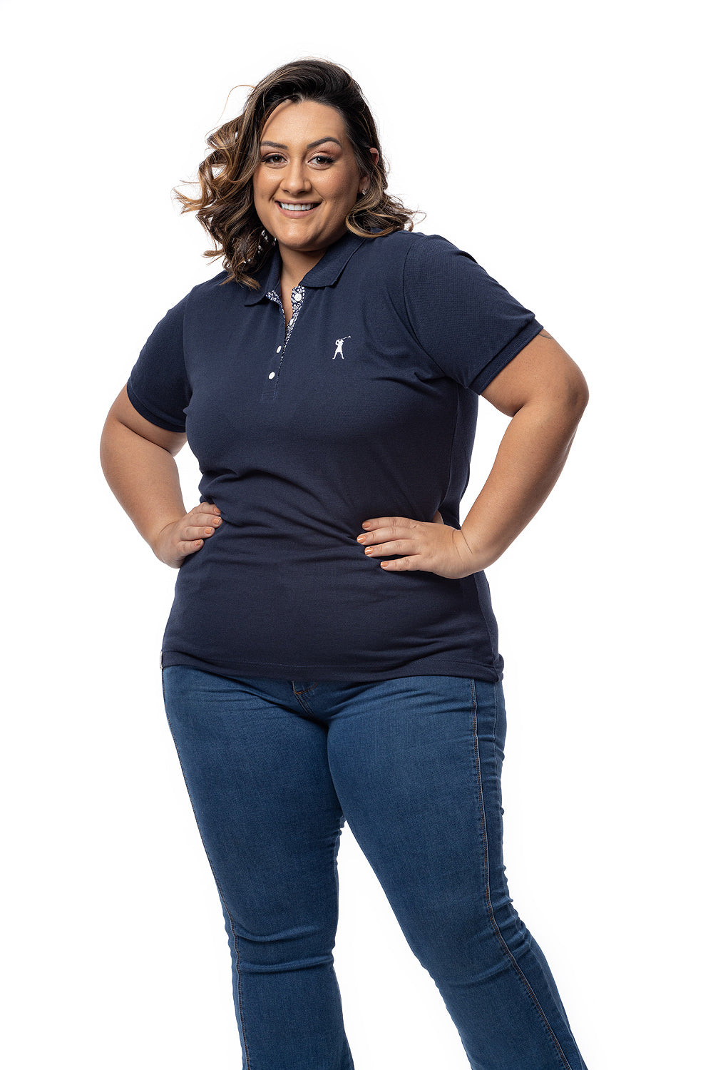 Baby Look Polo Bordada Plus Size