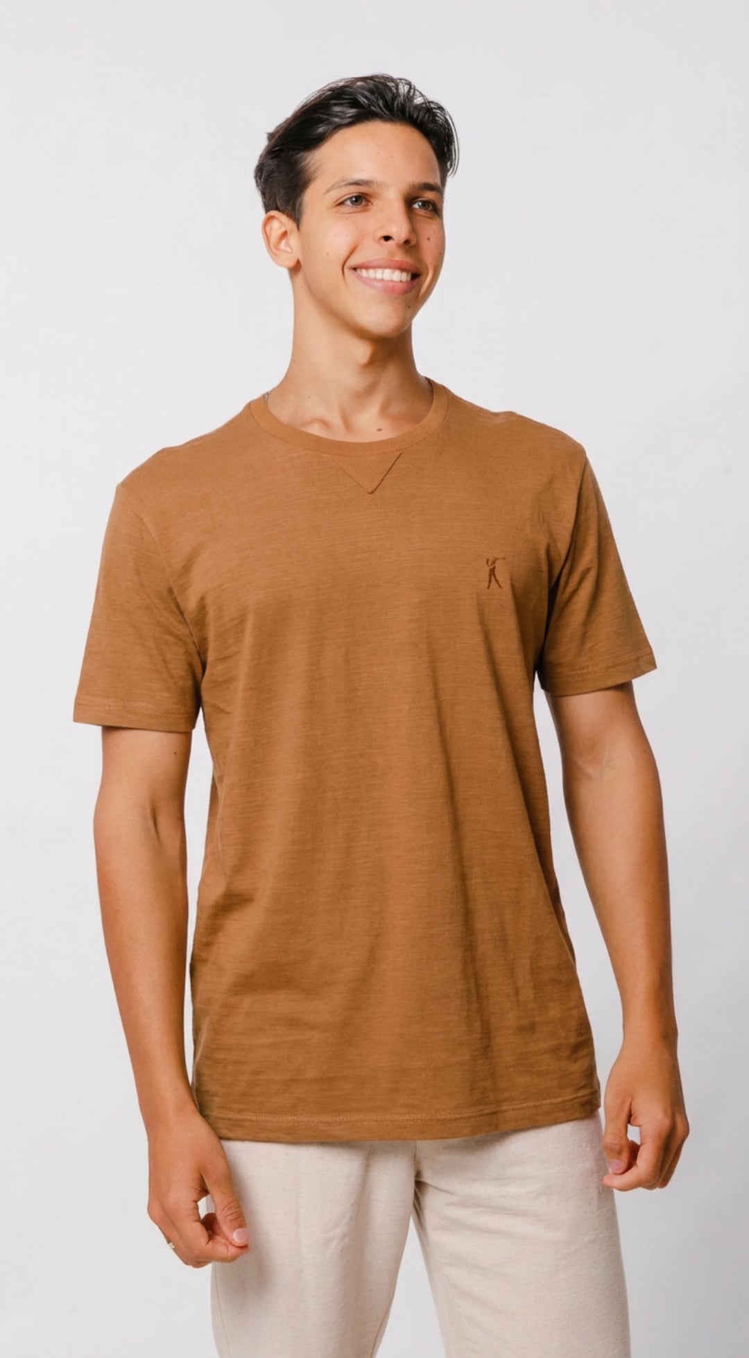Camiseta Flamê Detalhe em V