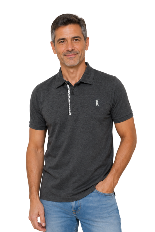 Camisa Polo Patô com Cadarço Geométrico
