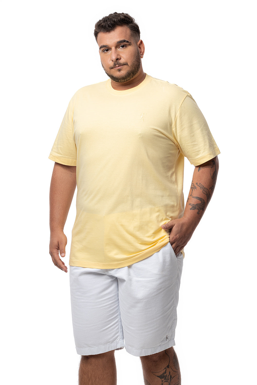 Camiseta Tradicional Bordada Plus Size