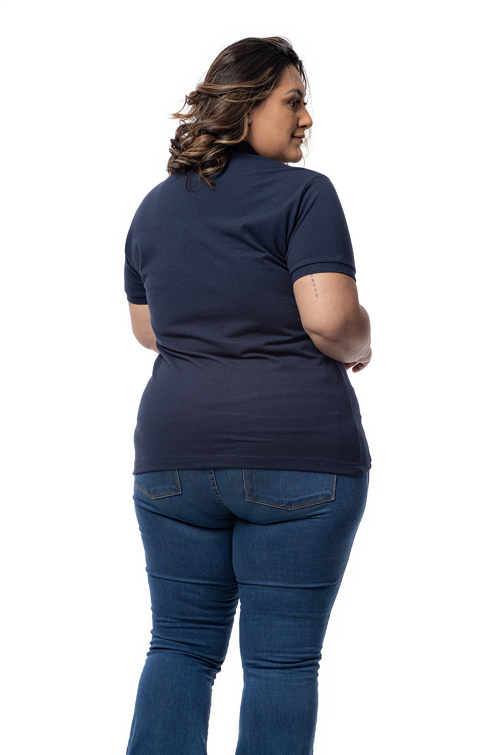 Baby Look Polo Bordada Plus Size
