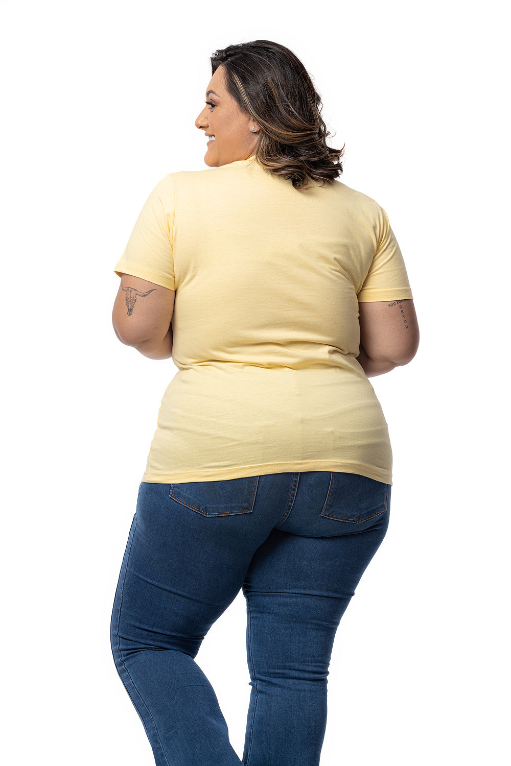 Camiseta Feminina Decote V Plus Size