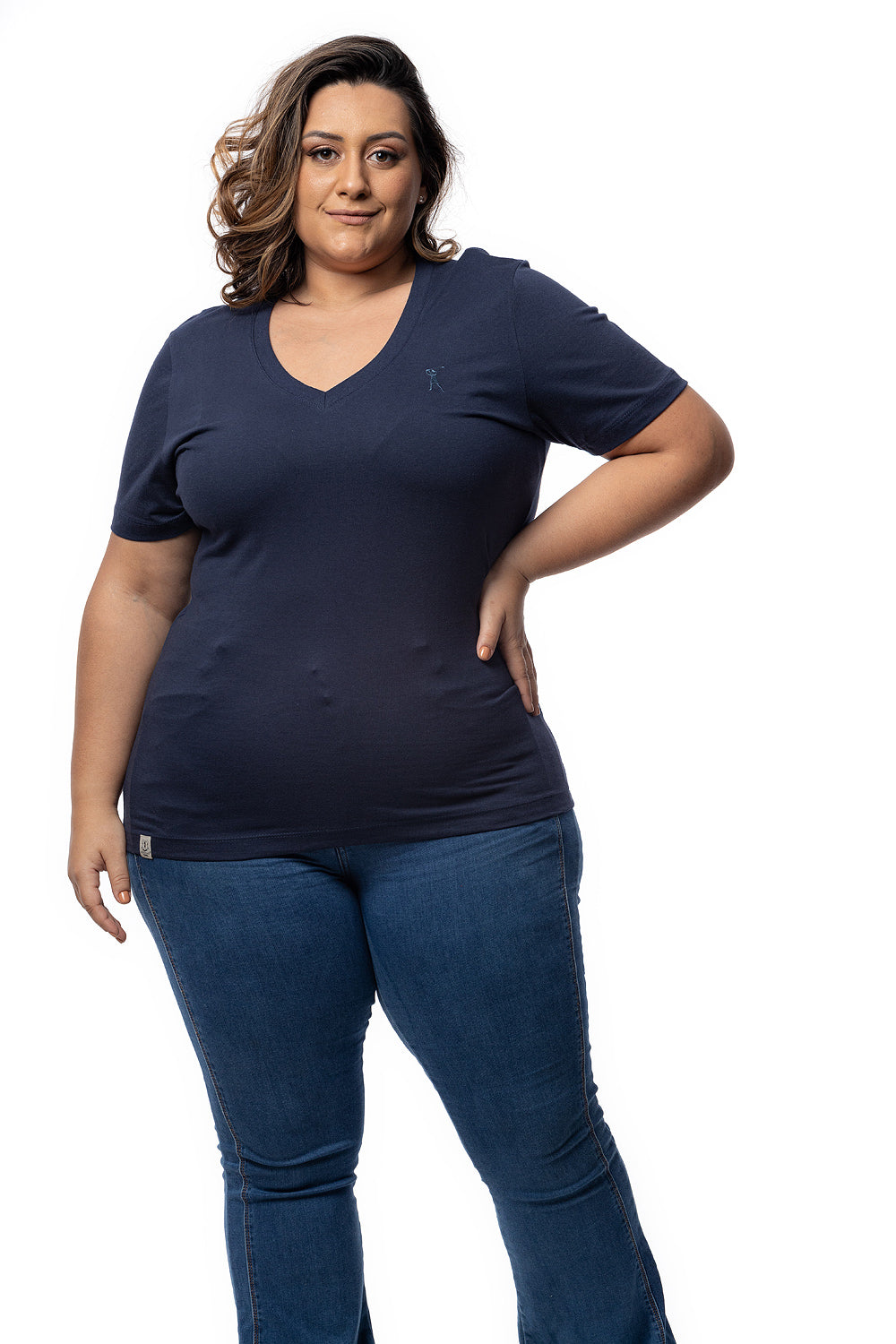 Camiseta Feminina Decote V Plus Size