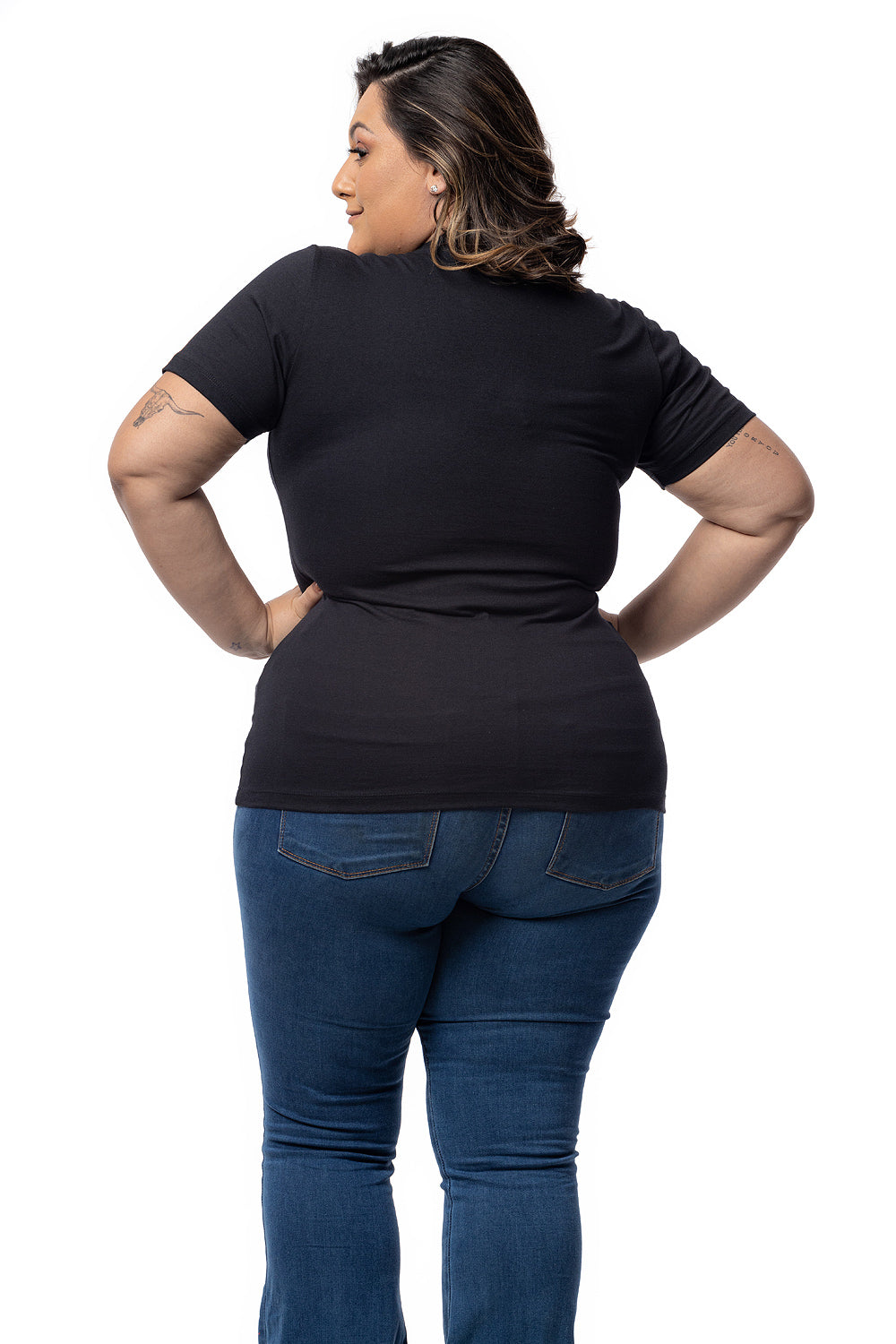 Camiseta Feminina Decote V Plus Size
