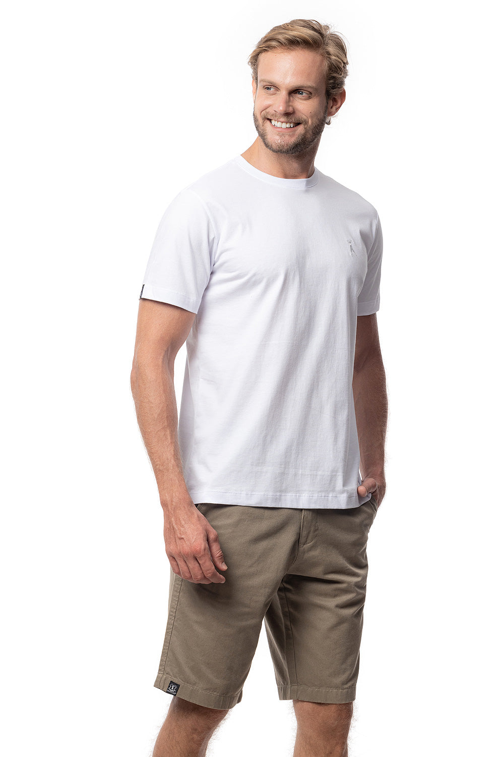 Camiseta Tradicional Bordada