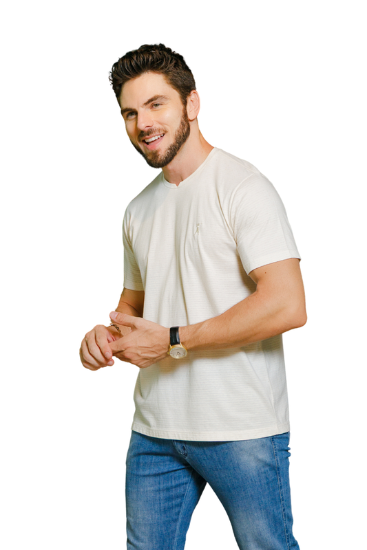 Camiseta Luzon Detalhe Gola